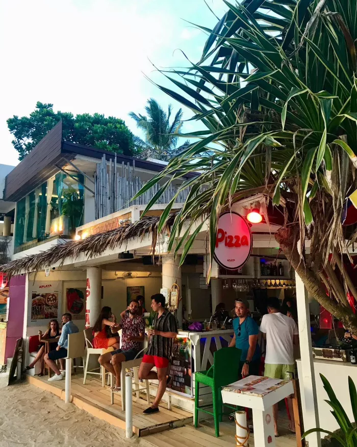 Бар «Aplaya Beach Bar»