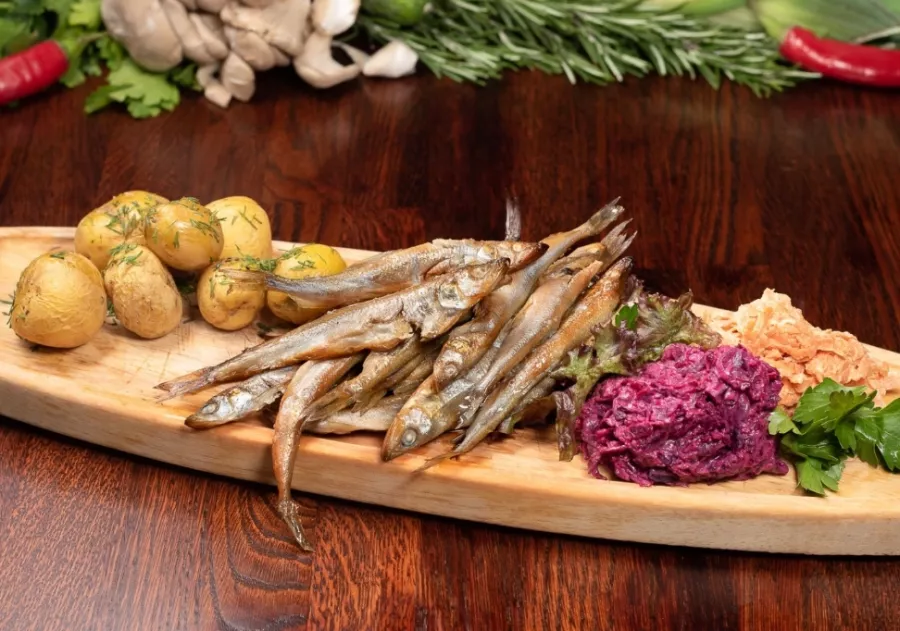 Ресторан Хмель в Калининграде: Европейская кухня, Летняя терраса, Кофе, Бургеры, Пельмени, Пиво, Русская кухня, Проведение банкетов,
