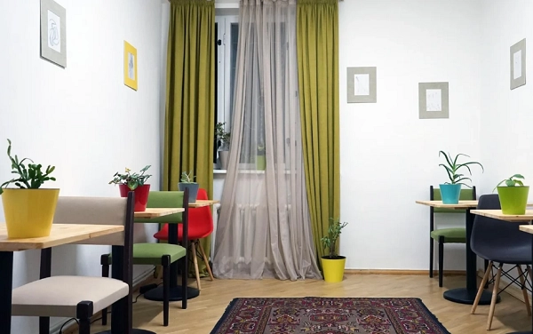 Пространство для совместной работы Yerevan Coworking в Ереване: коворкинг, переговорная комната, конференс-зал, аренда офиса, рабочее пространство,