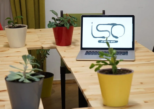 Пространство для совместной работы Yerevan Coworking в Ереване: коворкинг, переговорная комната, конференс-зал, аренда офиса, рабочее пространство,
