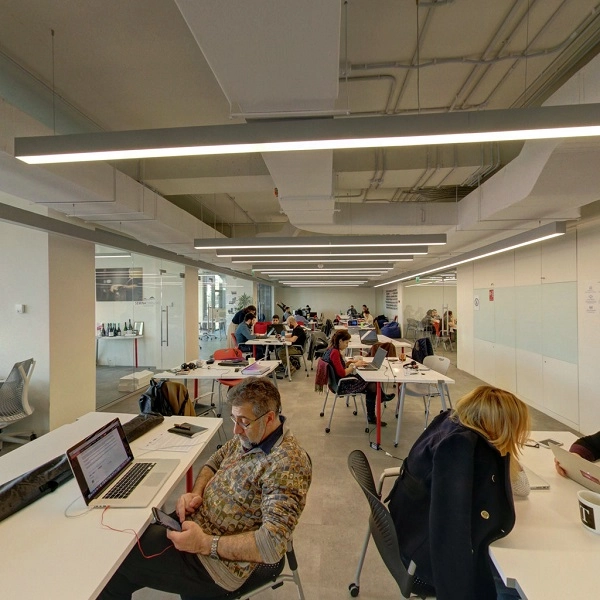 Impact Hub Yerevan - коворкинг-клуб в Ереване: коворкинг, рабочее пространство, аренда офиса, конференс-зал,