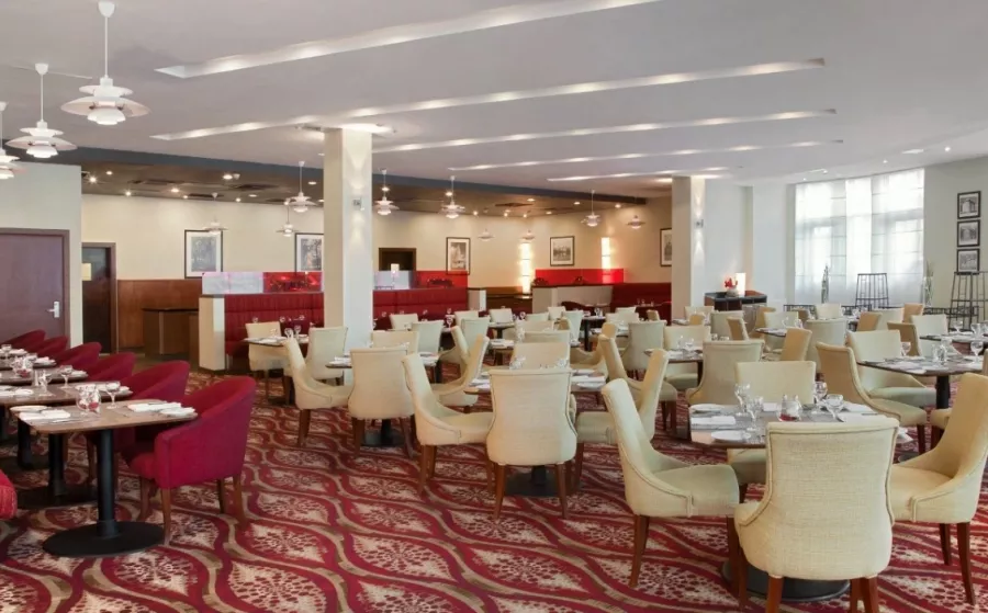 Гостиница 4* Holiday Inn Moscow Lesnaya в Москве: Отель, Гостиница, Ресторан, Тренажёрный зал, Банкетный зал,