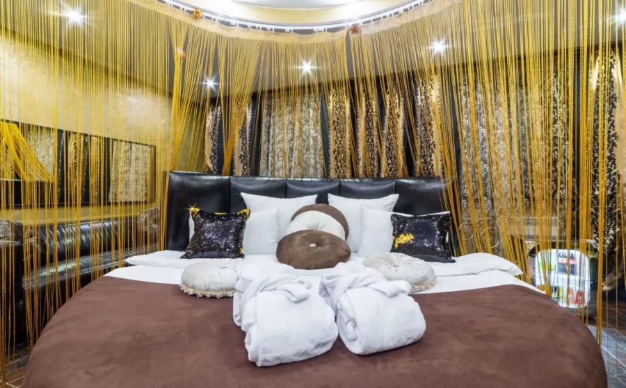 BOMOND HOTEL Апельсин в Москве: Отель, Гостиница,