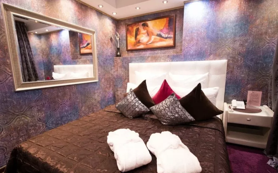 BOMOND HOTEL Апельсин в Москве: Отель, Гостиница,