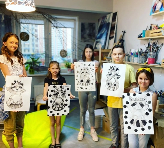 Арт студия Tk school в Видном: Мастер-Классы, Арт-Вечеринки, Дни Рождения, Живопись на Стекле, Полимерная Глина, Живопись на Холсте, Современное Искусство, Эпоксидная Смола, Чернила,