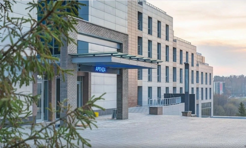 Отель 4* Астро Плаза в Видном: SPA, Номера, Мини-Бар, TV, Cейф, Тренажерный Зал, Хаммам, Бассейн,