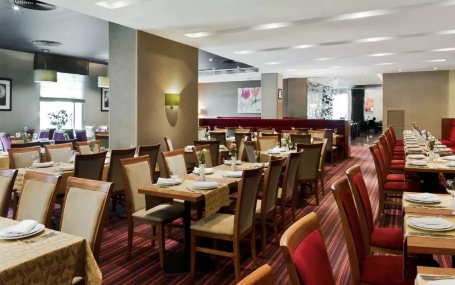 Гостиница 4* Holiday Inn Moscow Suschevsky в Москве: Гостиница, Отель, Банкетный зал, Ресторан, Тренажерный зал,