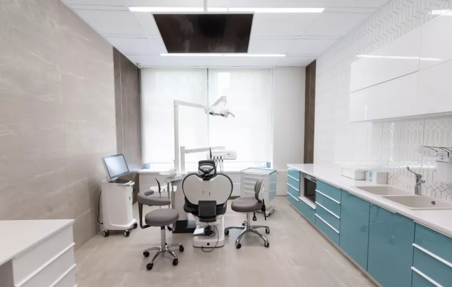 Многопрофильный медицинский центр L.A. Clinic в Москве: Чистка лица, Пилинги, Имплантация, Ортодонт, ОПТГ, Стоматолог-ортопед, Стоматолог-хирург, Пародонтолог, КТ зубов, Прицельный снимок зуба, Детский ортодонт, Стоматология во сне для детей, Стоматология во сне для взрослых, Массаж лица, Детский ЛОР, Дневной стационар, Инъекционные процедуры,