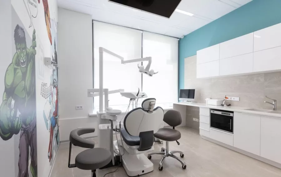 Многопрофильный медицинский центр L.A. Clinic в Москве: Чистка лица, Пилинги, Имплантация, Ортодонт, ОПТГ, Стоматолог-ортопед, Стоматолог-хирург, Пародонтолог, КТ зубов, Прицельный снимок зуба, Детский ортодонт, Стоматология во сне для детей, Стоматология во сне для взрослых, Массаж лица, Детский ЛОР, Дневной стационар, Инъекционные процедуры,