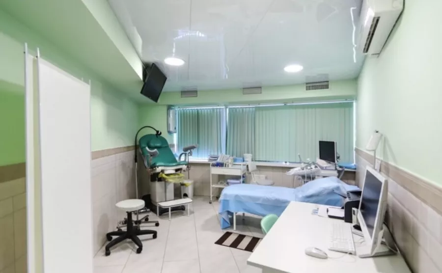 Медицинский центр 100MED в Москве: Лазерная косметология, Перманентный макияж, Пирсинг, Удаление новообразований, Имплантация, Ортодонт, ОПТГ, Стоматолог-ортопед, Стоматолог-хирург, Пародонтолог, Массаж, Инъекционные процедуры, Детский Стоматолог,