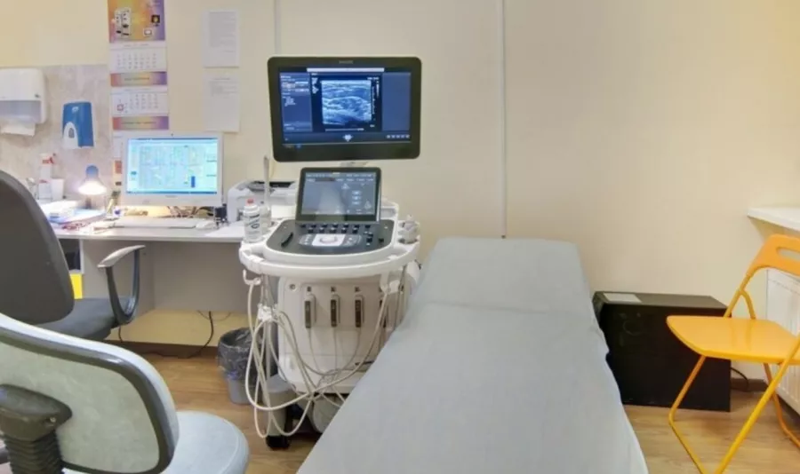 Медицинский центр 100MED в Москве: Лазерная косметология, Перманентный макияж, Пирсинг, Удаление новообразований, Имплантация, Ортодонт, ОПТГ, Стоматолог-ортопед, Стоматолог-хирург, Пародонтолог, Массаж, Инъекционные процедуры, Детский Стоматолог,