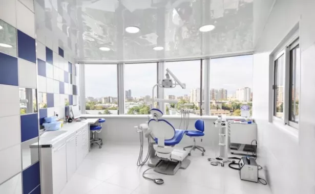 Медицинский центр "100MED".