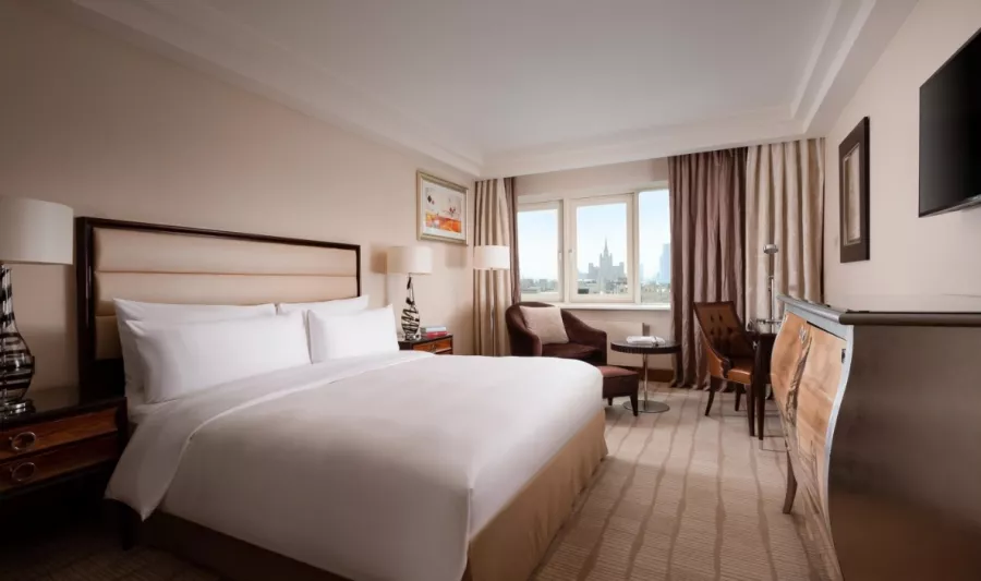 Гостиница 5* Hotel Continental в Москве: Гостиница, Отель, Тренажерный зал, Сауна, Хаммам, Спа салон, Ресторан, Банкетный зал, Конференц-зал,