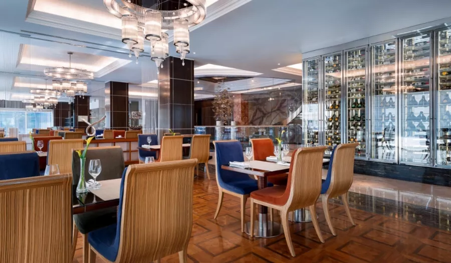 Гостиница 5* Hotel Continental в Москве: Гостиница, Отель, Тренажерный зал, Сауна, Хаммам, Спа салон, Ресторан, Банкетный зал, Конференц-зал,