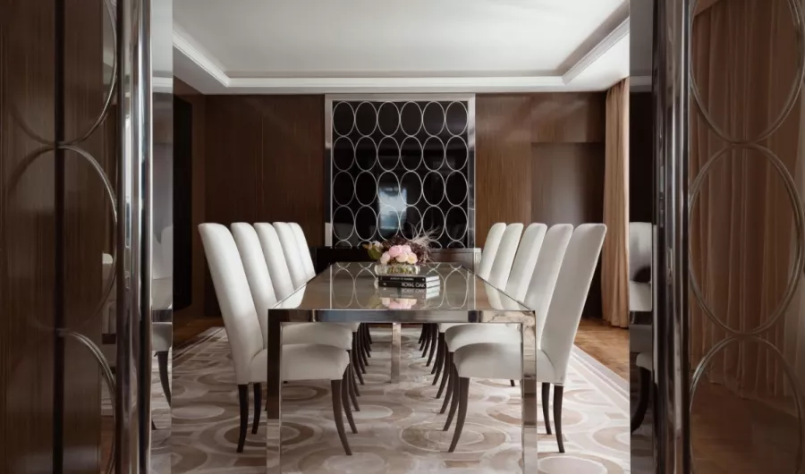 Гостиница 5* Hotel Continental в Москве: Гостиница, Отель, Тренажерный зал, Сауна, Хаммам, Спа салон, Ресторан, Банкетный зал, Конференц-зал,