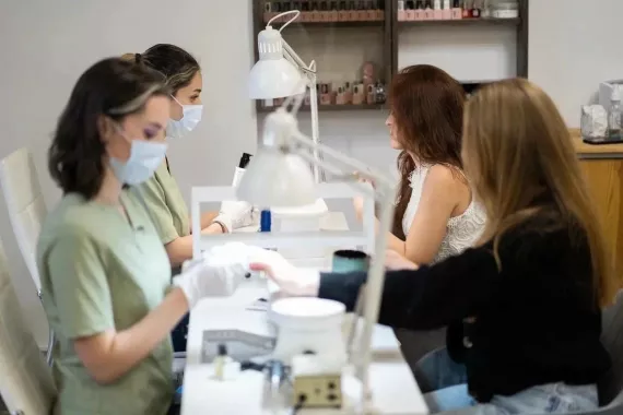 Салон красота "Narine beauty studio".
