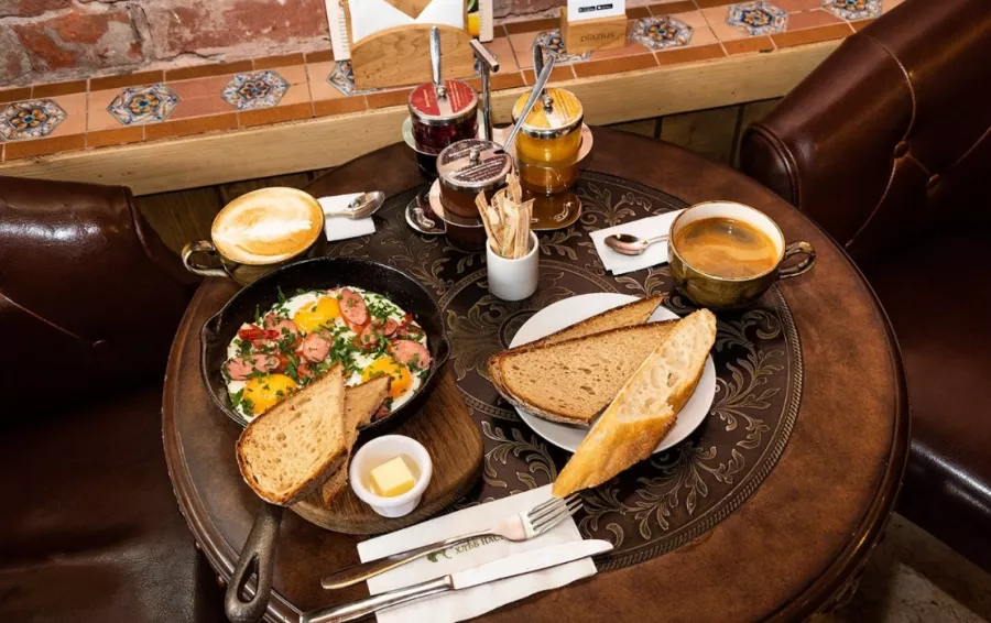 Отель Desing-hotel Tchaikovsky в Москве: Отель, Гостиница,