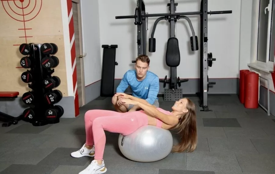 Фитнес-студия ProArt-Fit в Москве: Аэробика, Боевые искусства, Йога, Кроссфит, Женский зал,