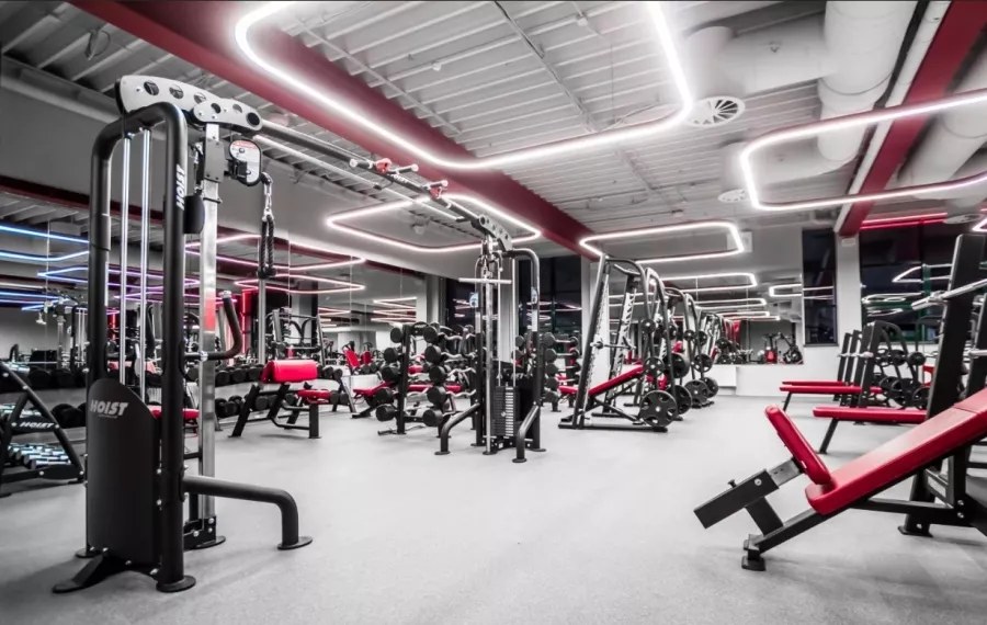 Фитнес-клуб Powerhouse gym в Москве: Аквааэробика, Аэробика, Боевые искусства, Детский уголок, Йога, Бассейн, Хаммам,