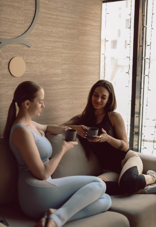 Фитнес-студия Let's Go Body & Mind Studio в Москве: Йога, Женский зал, Пилатес, Стретчинг, Фитбол, Персональный тренер, Фитнес бар, Шейпинг, TRX тренировки, Танцевальные программы,