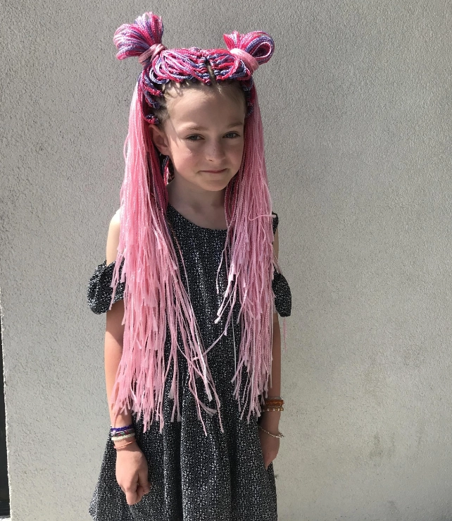 Салон парикмахерская Seven в Калининграде: Наращивание, Маникюр, Окрашивание, Педикюр, Свадебные прически, Красота,