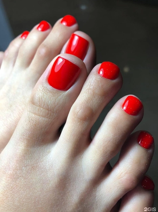 Ногтевая студия GR nail lab в Калининграде: Гель-лак, Наращивание гелем, Дизайн ногтей, Мужской маникюр, Парафиновые ванночки, Педикюр, Аппаратный маникюр, Ламинирование ресниц,