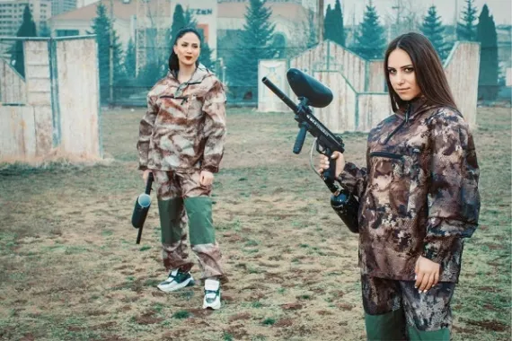 Парк развлечений "Плей Сити".