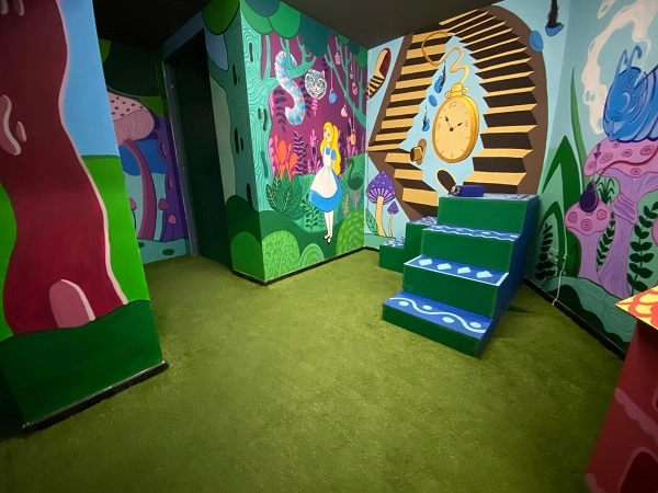 Детский развлекательный центр "Galacticus".