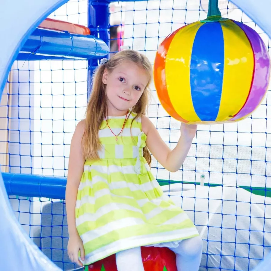 Детский клуб Kids Club в Ростове-на-Дону: Детская площадка , Центр, Игры,