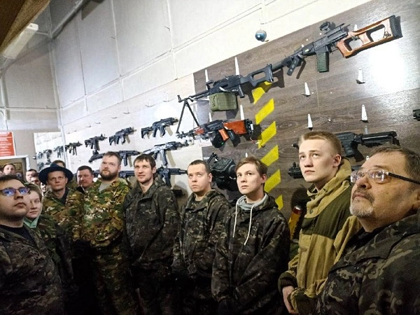 Пейнтбольный клуб Кристалл в Нижнем Новгороде: страйкбол, пейнтбол, командная игра, пневматика, игровое оружие,