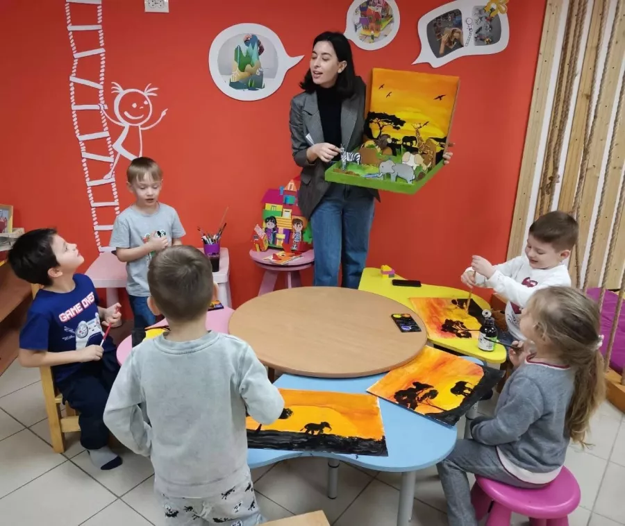 Детский клуб Мама и Я в Ростове-на-Дону: Детский клуб, Для детей, Английский язык, Вокал, Танцы,