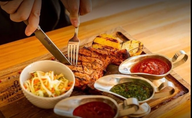 Ресторан "4 кухни"