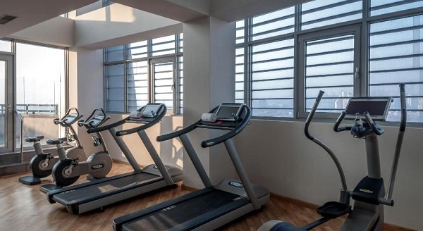Отель DoubleTree by Hilton Yerevan City Centre в Ереване: центр города, Ресторан, Спа-зона, Отель, Чилим,