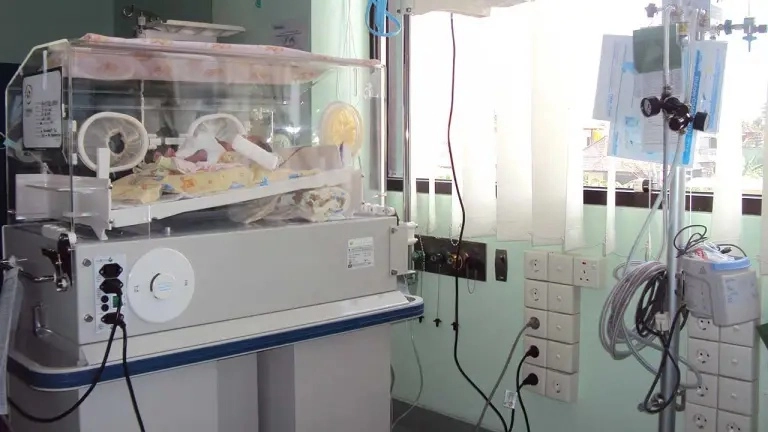 Balimed Hospital в Денпасар: Массаж, Помощь, Хирургия,