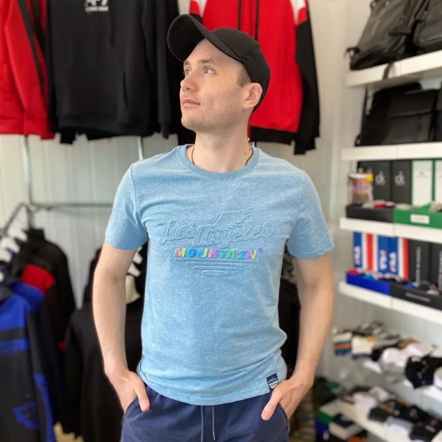 Магазин одежды Soul Brand в Калининграде: Кроссовки, Модно, Фешн, Развиваться, Одежда, Джинсы, стиль,