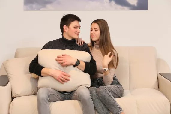 Мебельный салон "Moon Family".