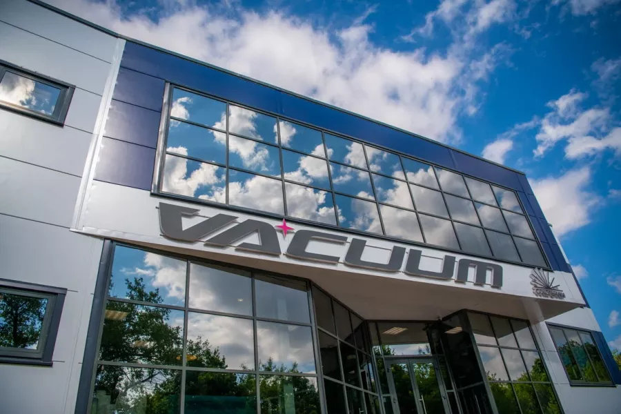 Аэроклуб Vacuum в Москве: Аэротруба, Аэроклуб , Спортивно-развлекательный центр, Аэродинамическая труба ,