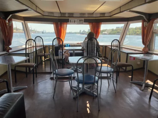  Аренда теплоходов "Rivertickets.ru".
