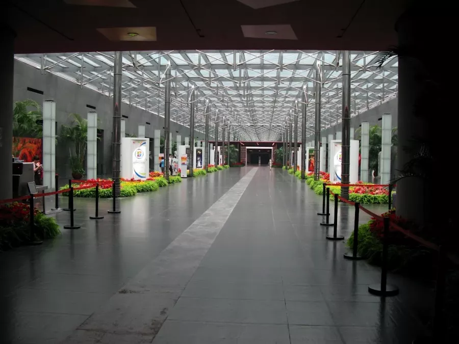Театр National Center for the Performing Arts в Пекине: Развлечения, Архитектурные достопримечательности , Пекинская Опера,