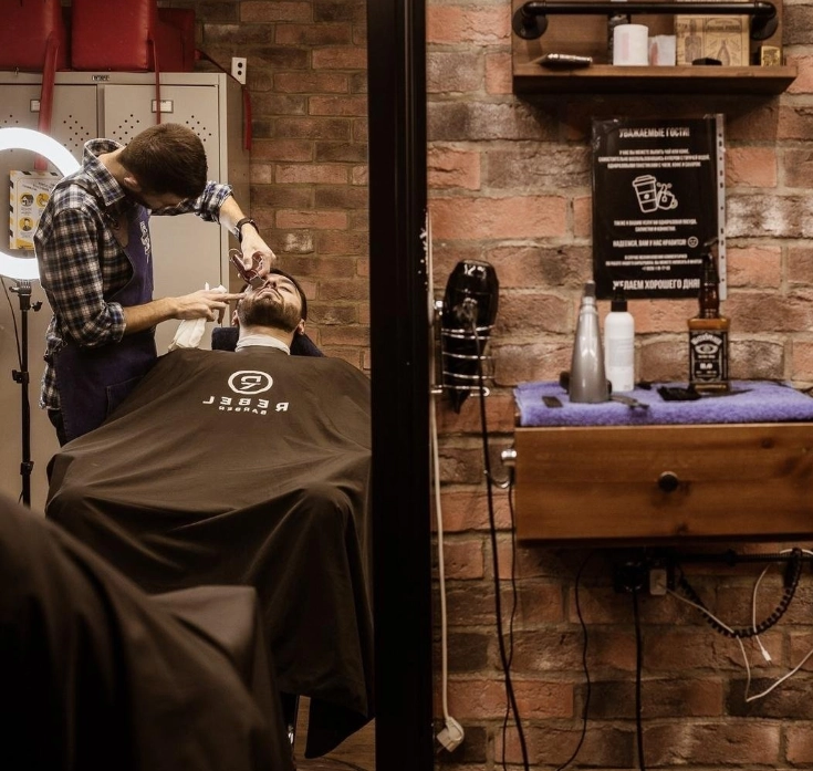 Мужская парикмахерская Barber 600 в Москве: Стрижка, Борода, Московский,