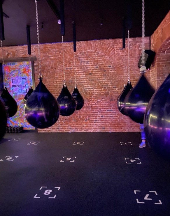 Фитнес-клуб SMSTRETCHING в Москве: Боевые искусства, Пилатес, Стретчинг, Персональный тренер, Фитнес бар, Танцевальные программы,