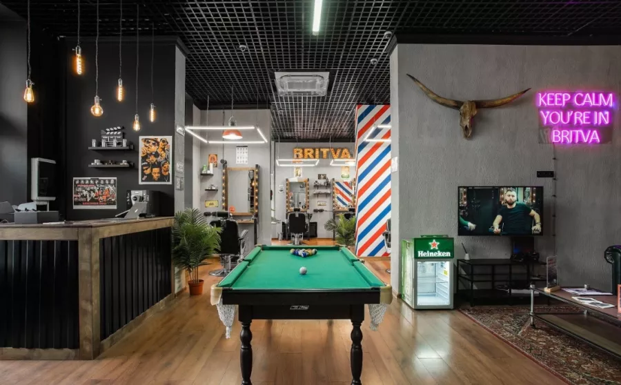 Барбершоп BRITVA на Южнобутовской в Москве: Стрижка, Борода, Бритье, Красота,