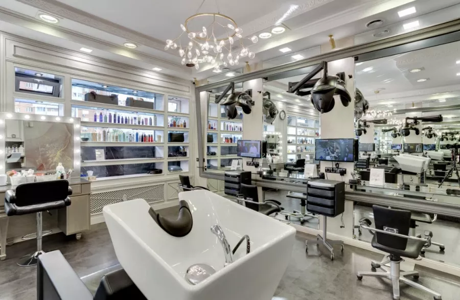 Парикмахерская EVITA Studio of Beauty в Москве: Стрижка, Окрашивание, Волосы, Макияж, Брови, Массаж, Хаммам, Красота,