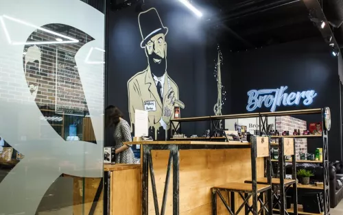 Барбершоп Brothers  в  Москве