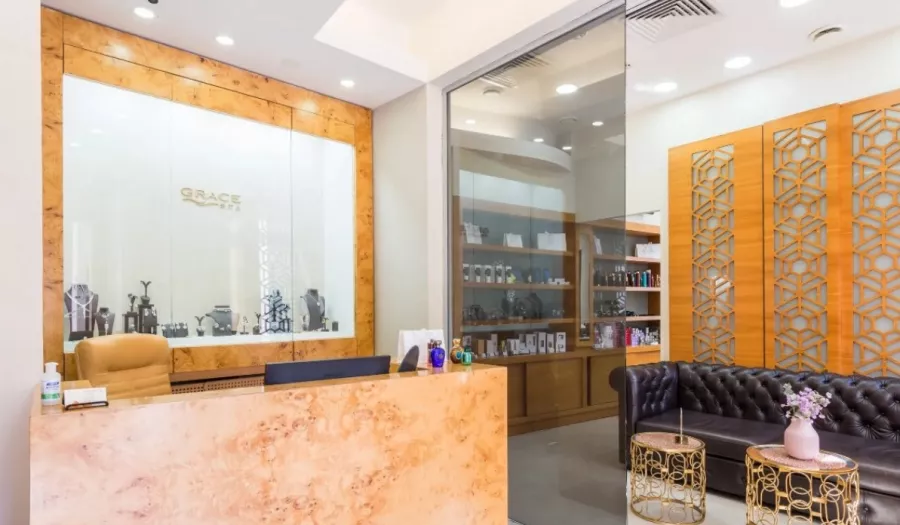 Салон красоты Grace Spa в Москве: Волосы, Маникюр, Косметология, Массаж, Лазерная эпиляция, Ресницы, Брови, Хаммам,