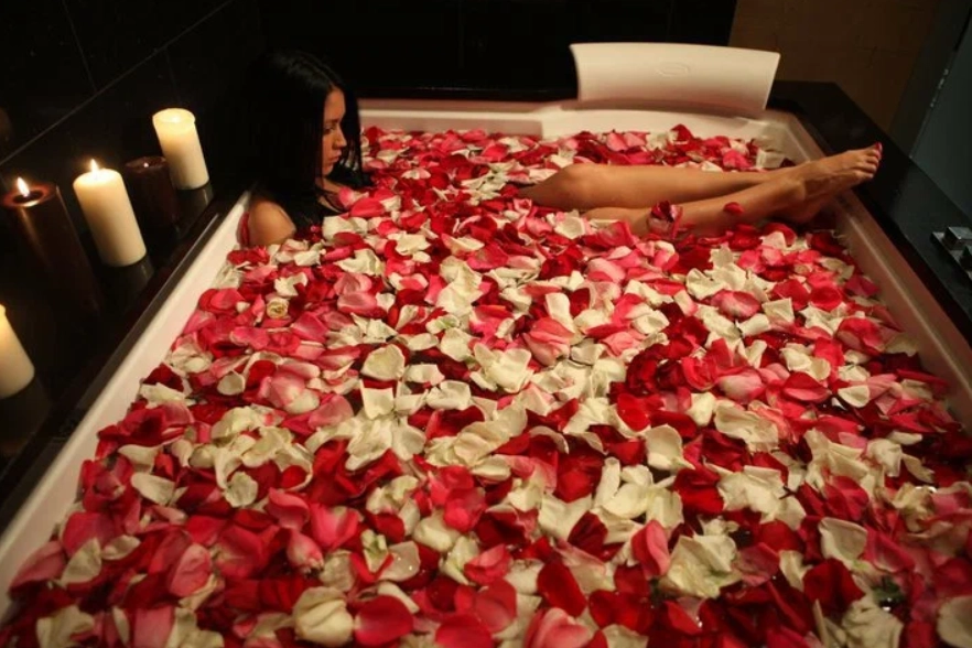 Салон красоты Grace Spa в Москве: Волосы, Маникюр, Косметология, Массаж, Лазерная эпиляция, Ресницы, Брови, Хаммам,