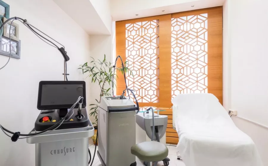 Салон красоты Grace Spa в Москве: Волосы, Маникюр, Косметология, Массаж, Лазерная эпиляция, Ресницы, Брови, Хаммам,