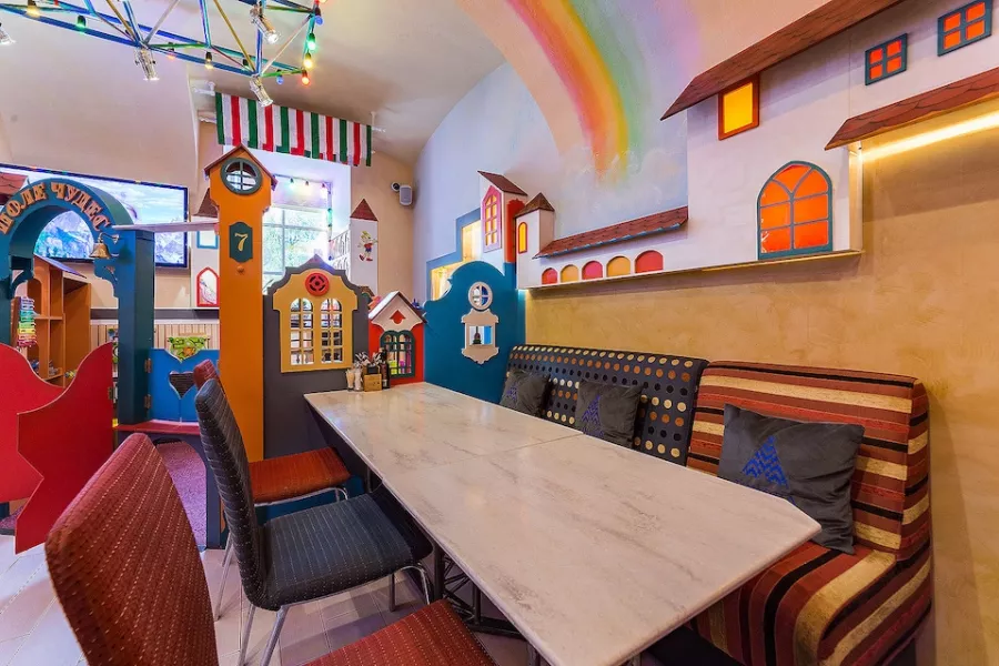 Ресторан Mario Trattoria в Санкт-Петербурге: Итальянская кухня, Центр Питера, Романтический ужин, Италия, Паста, Семейная встреча,