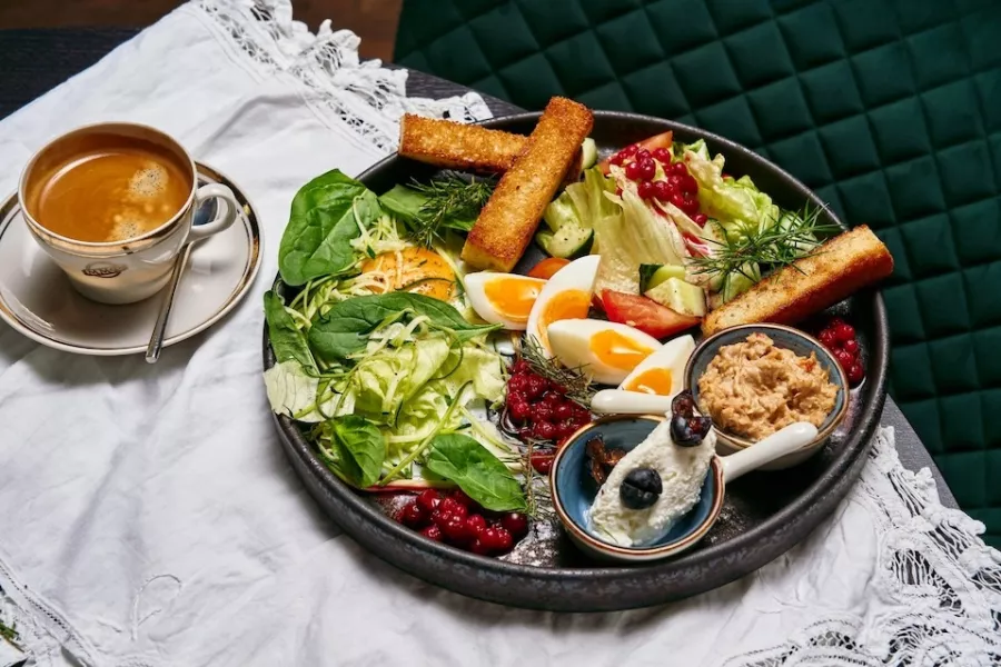 Бар The Twill Bar в Санкт-Петербурге: Камерный бар, Уютный вечер, Уединение, Европейская кухня,