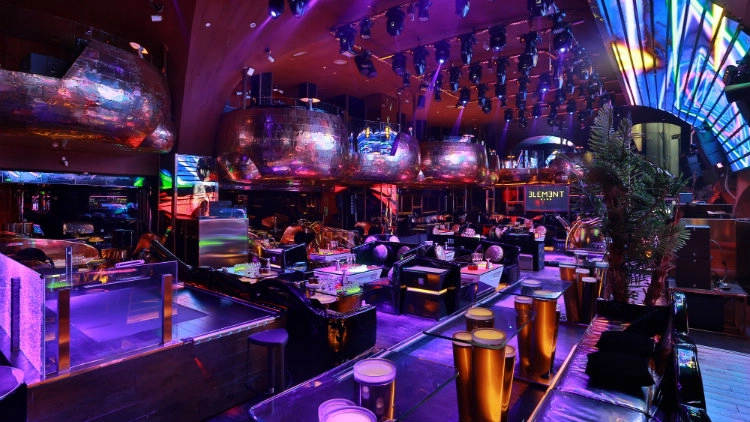 Бар Elements Club в Пекине: Отдых, Бар,